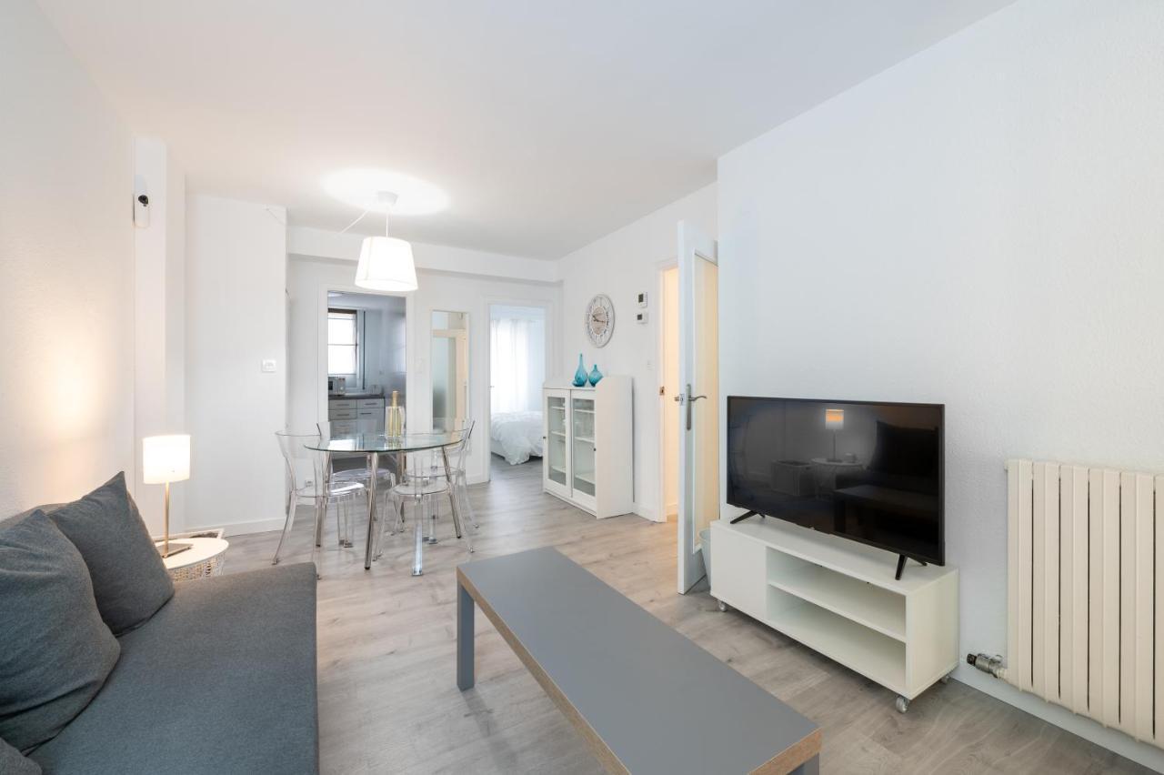 Apartamento Al Lado De La Romareda Zaragoza Eksteriør billede
